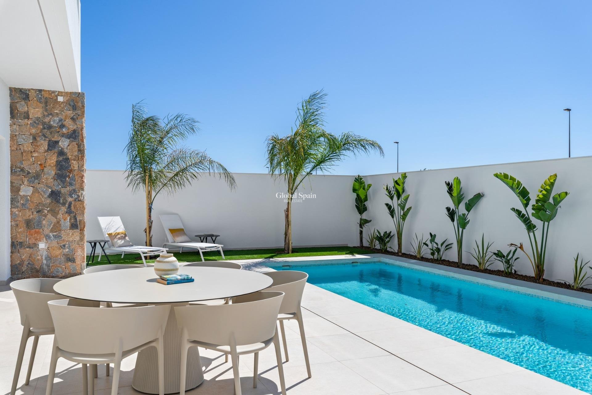 Neubau - VILLA -
SAN JAVIER - Parque del doce