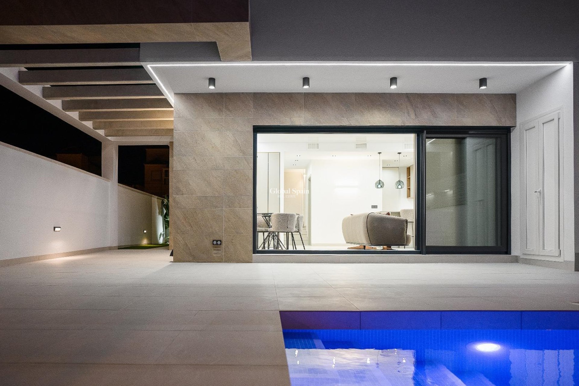 Neubau - VILLA -
SAN MIGUEL DE SALINAS - BLUE LAGOON