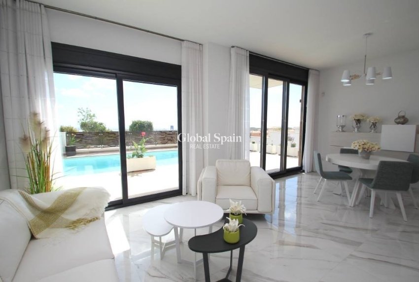 Neubau - VILLA -
SAN MIGUEL DE SALINAS - Cerro del Sol