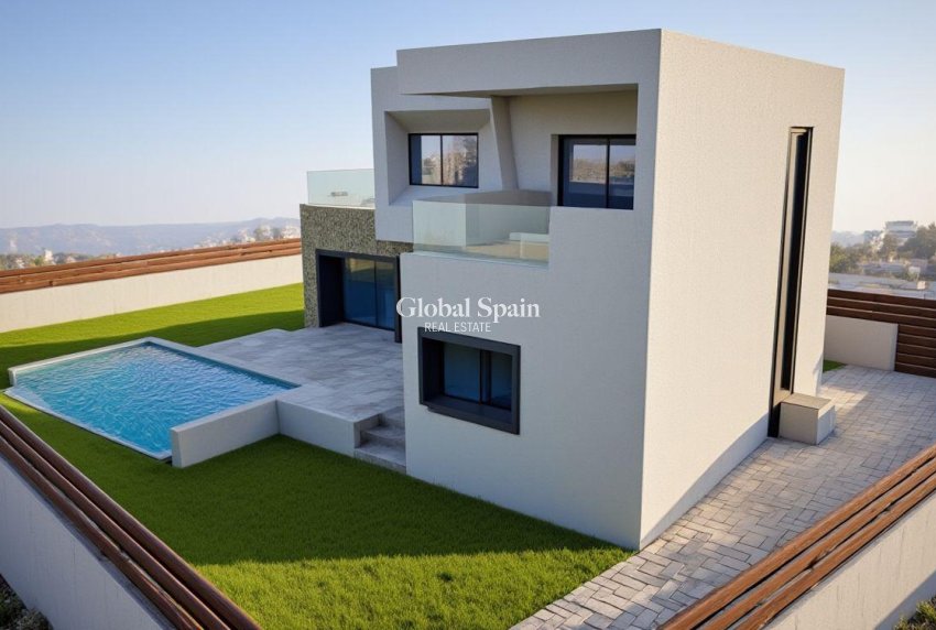 Neubau - VILLA -
SAN MIGUEL DE SALINAS - Ciudad de las comunicaciones
