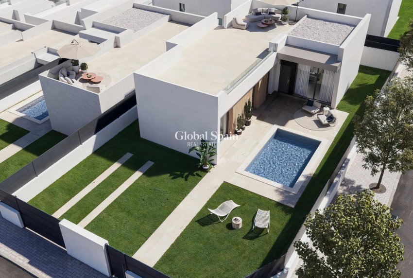 Neubau - VILLA -
SAN MIGUEL DE SALINAS - Pueblo