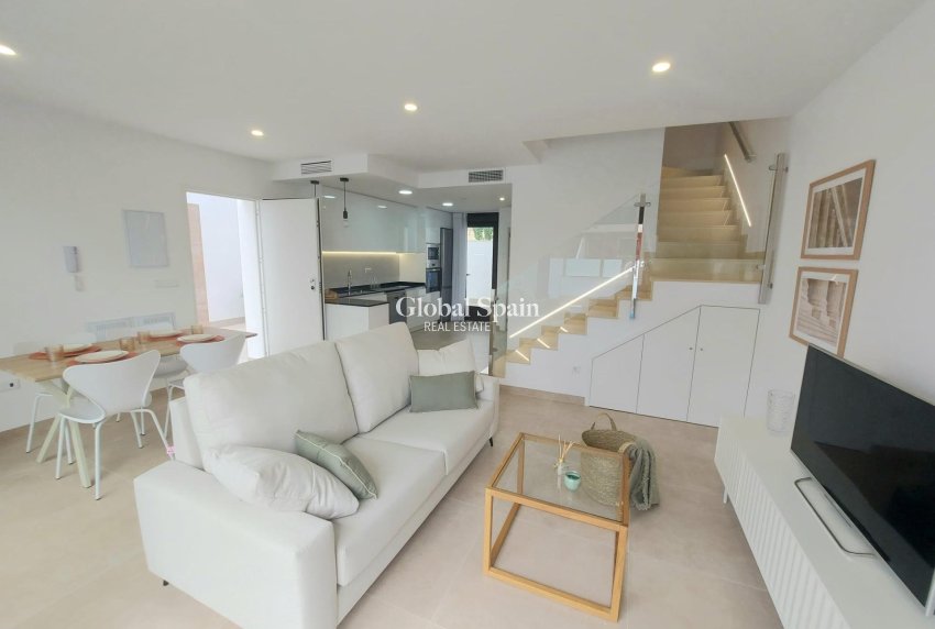 Neubau - Villa -
SAN PEDRO DEL PINATAR - El salero