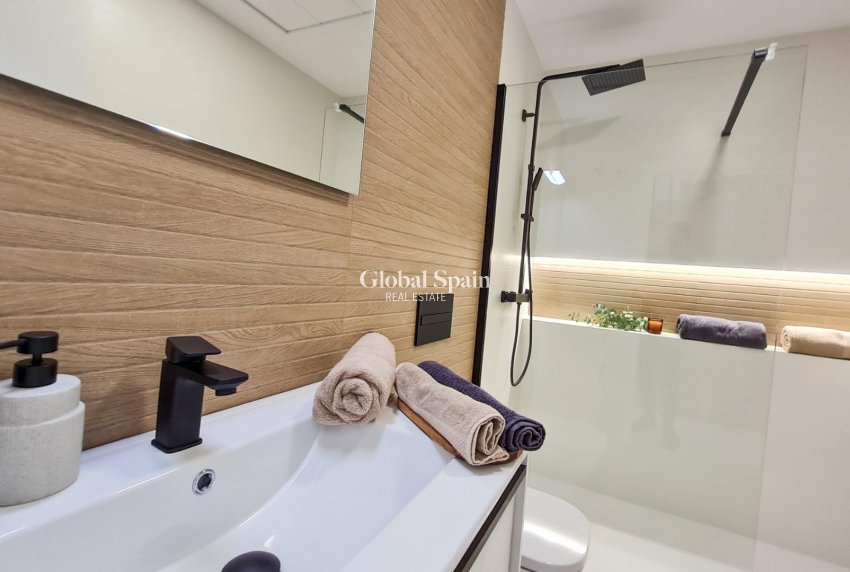 Neubau - VILLA -
SAN PEDRO DEL PINATAR - Los antolinos