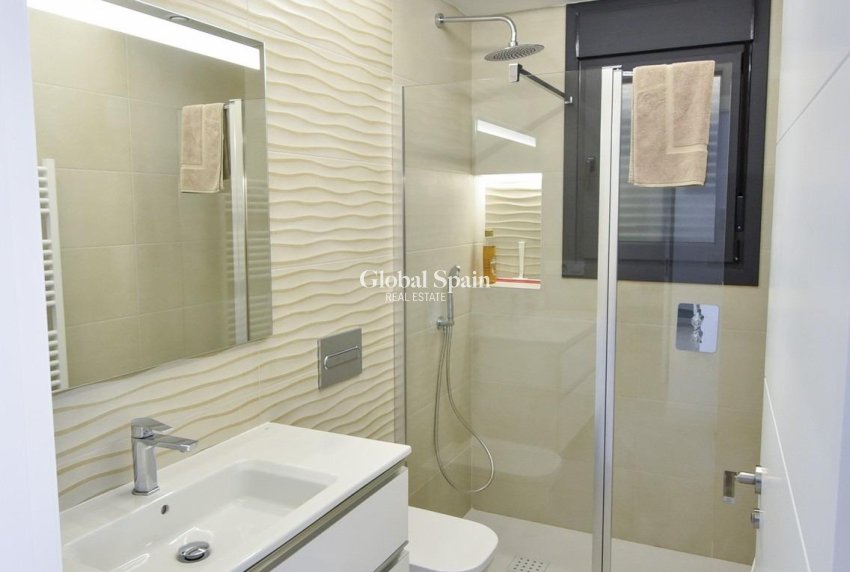 Neubau - VILLA -
SAN PEDRO DEL PINATAR - Los antolinos