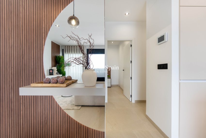 Neubau - VILLA -
SAN PEDRO DEL PINATAR