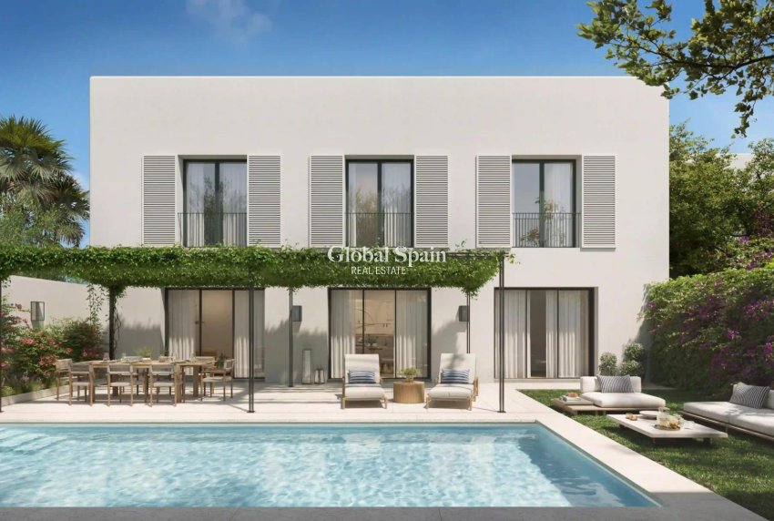 Neubau - VILLA -
SOTOGRANDE - Urbanización Sotogrande