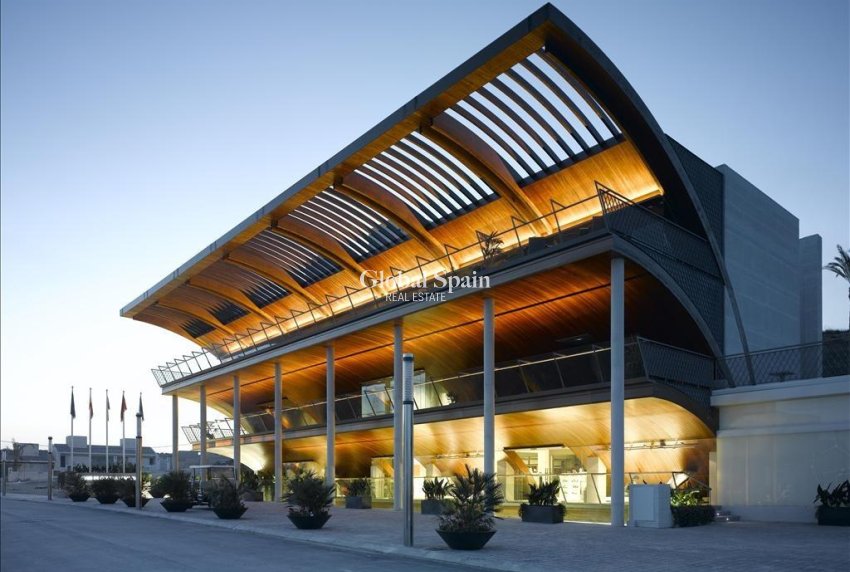 Neubau - VILLA -
SUCINA - Peraleja Golf