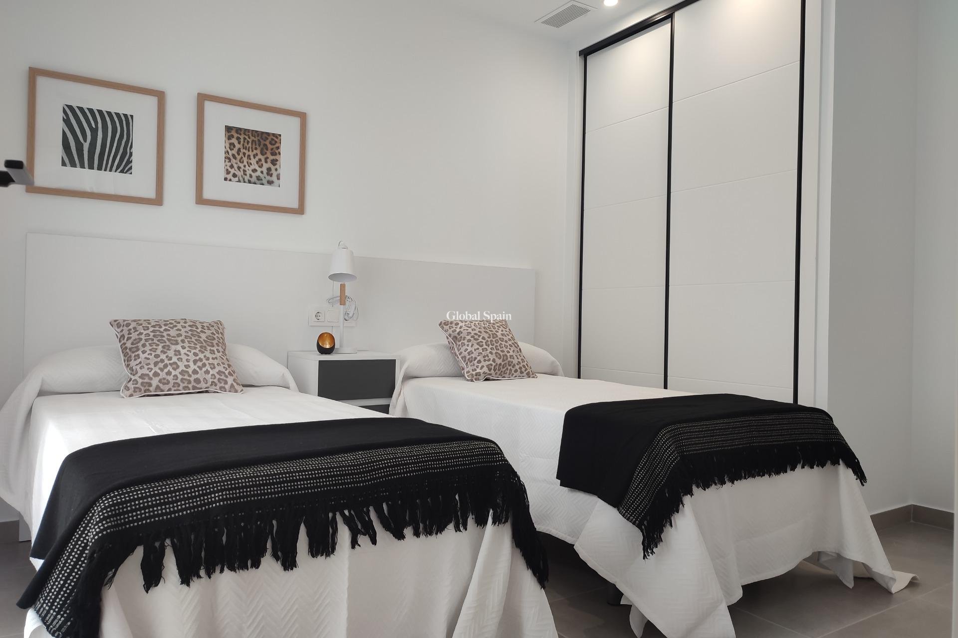 Neubau - VILLA -
TORRE PACHECO - Balsicas