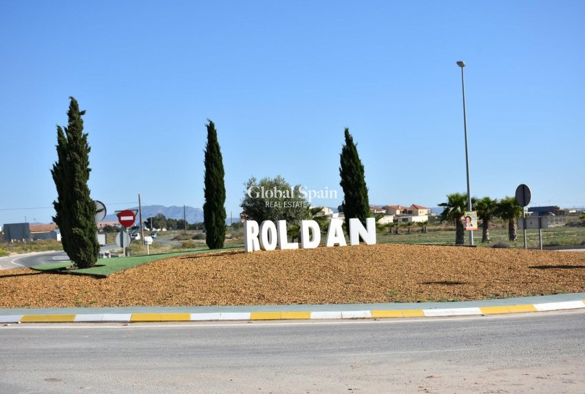 Neubau - Villa -
TORRE PACHECO - Roldán