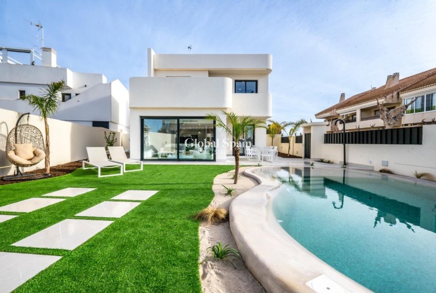 Neubau - VILLA -
TORRE PACHECO - Roldán