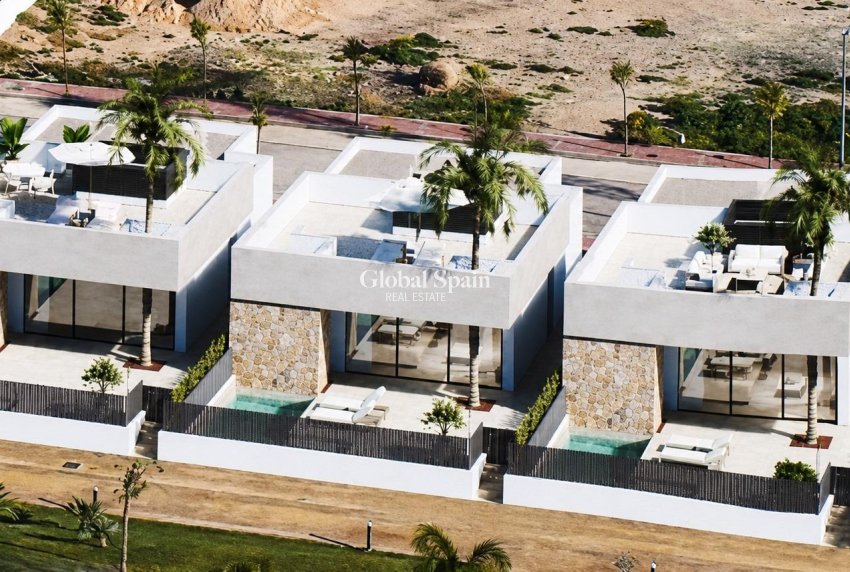 Neubau - VILLA -
TORRE PACHECO - Santa Rosalia Lake And Life Resort