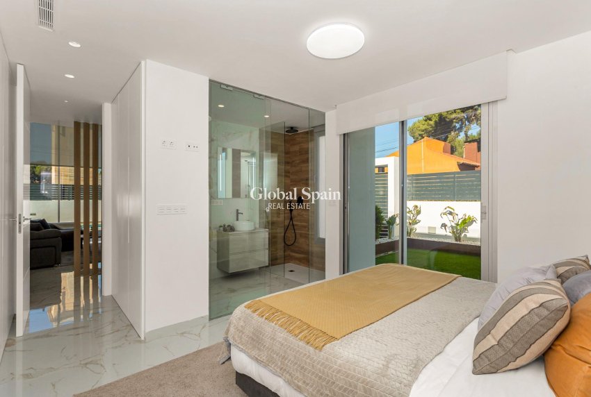 Neubau - Villa -
TORREVIEJA - LOS BALCONES - LOS ALTOS