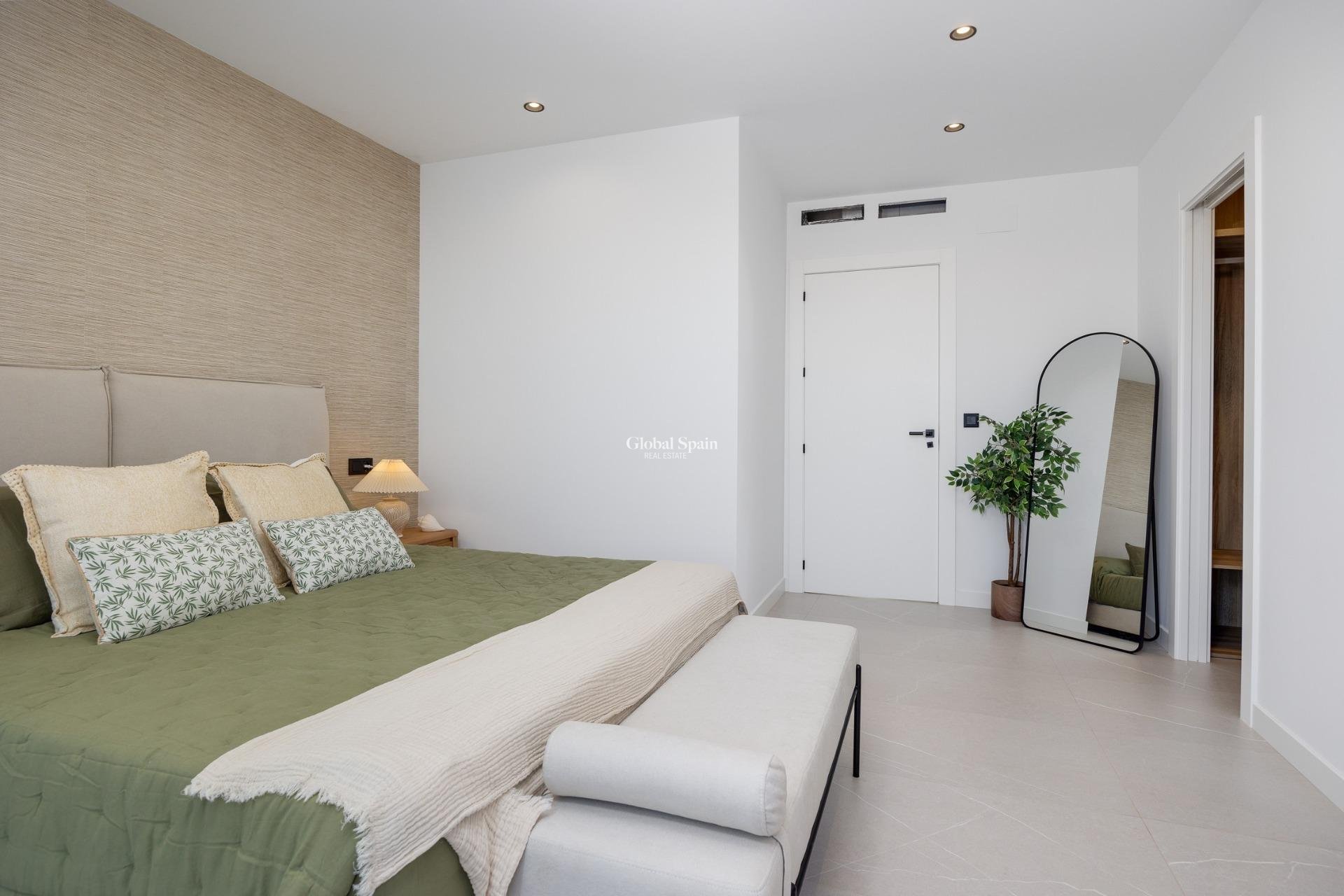 Neubau - VILLA -
TORREVIEJA - Sector 25