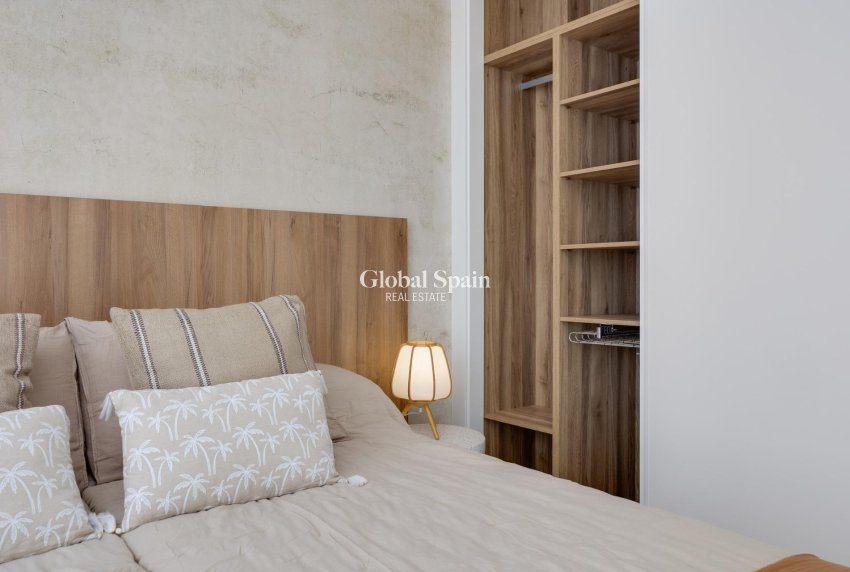 Neubau - VILLA -
TORREVIEJA - Sector 25