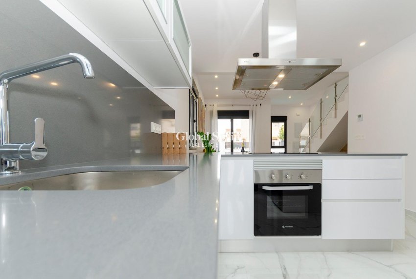 Neubau - VILLA -
TORREVIEJA - Torretas