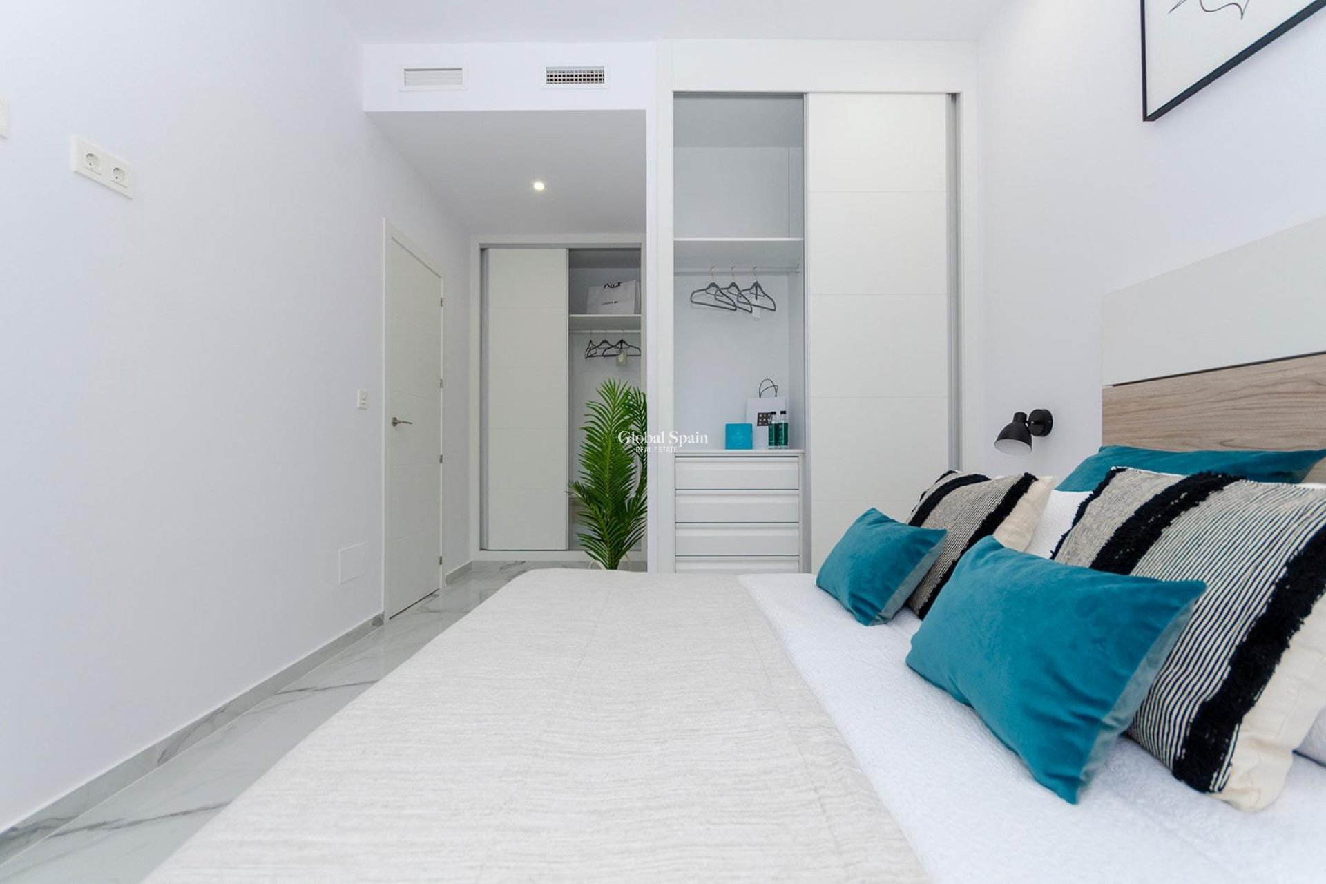 Neubau - VILLA -
TORREVIEJA - Torretas