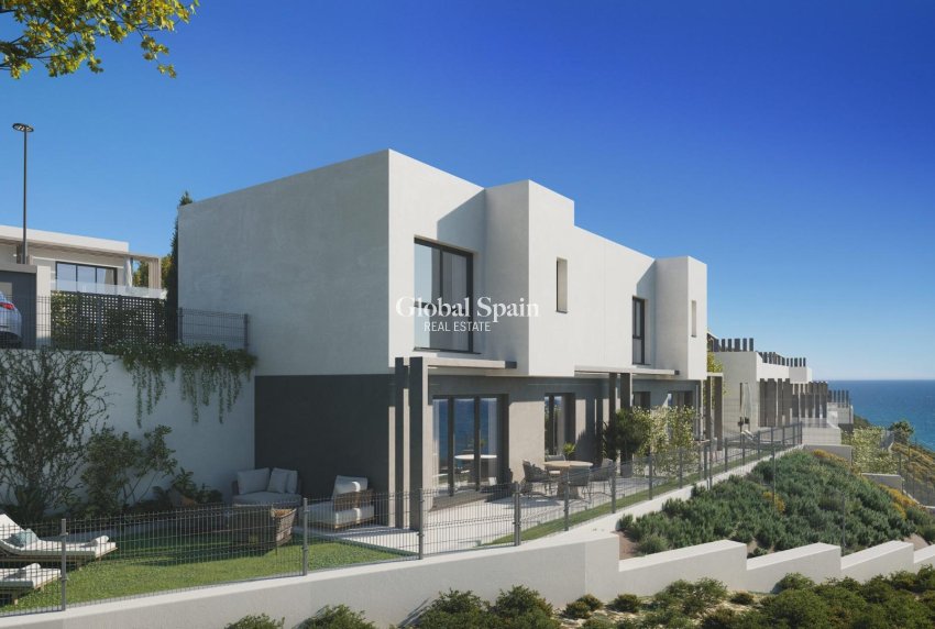 Neubau - VILLA -
VÉLEZ - MÁLAGA - Castillo de Lagos