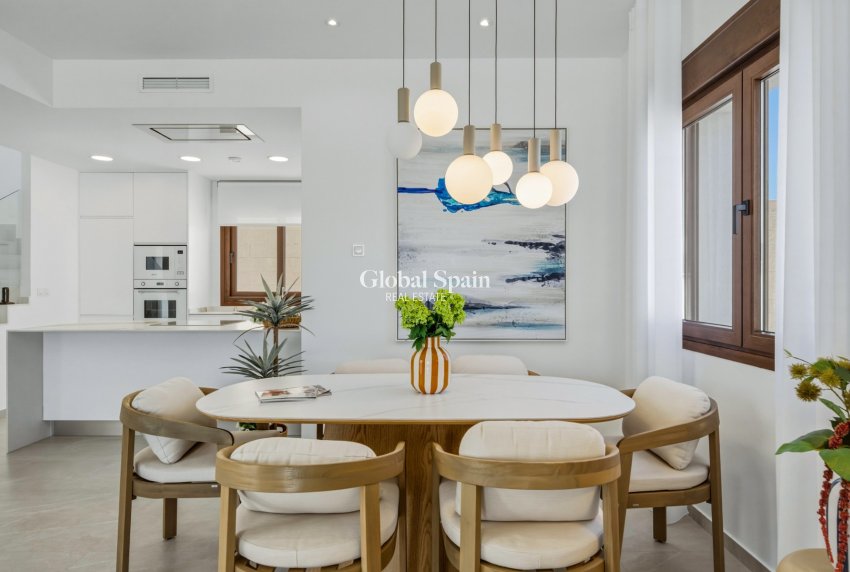Neubau - VILLA -
VISTABELLA GOLF 