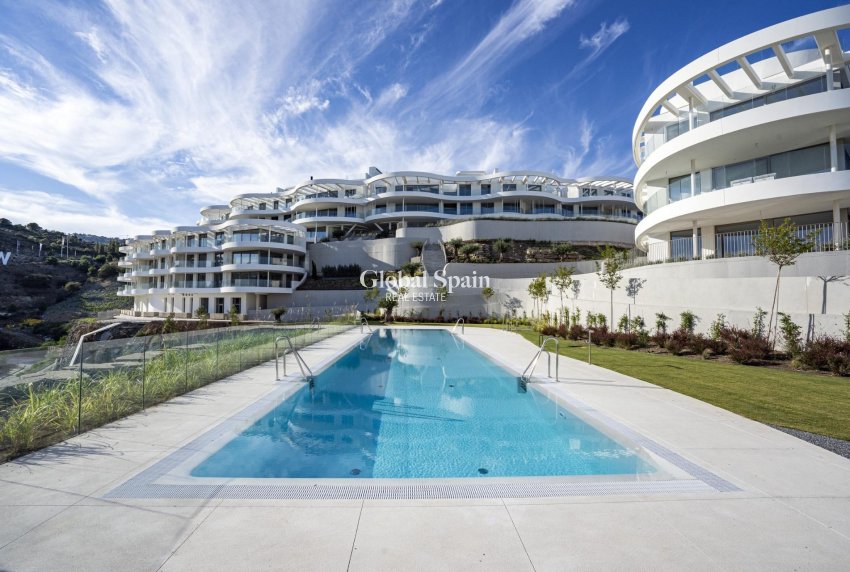 Neubau - WOHNUNG -
BENAHAVÍS - Las Colinas de Marbella