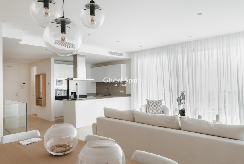 Neubau - WOHNUNG -
BENAHAVÍS - Parque Botanico