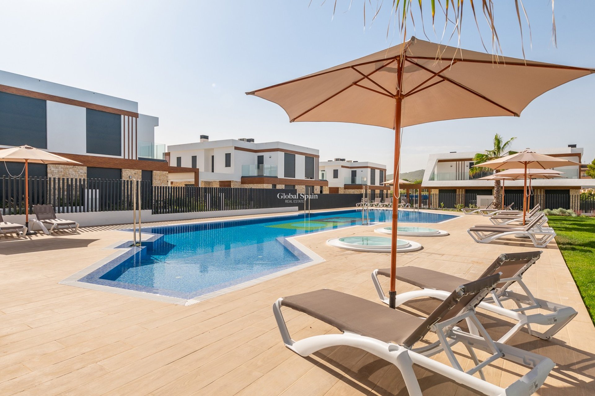 Neubau - WOHNUNG -
CALA RATJADA - Capdepera