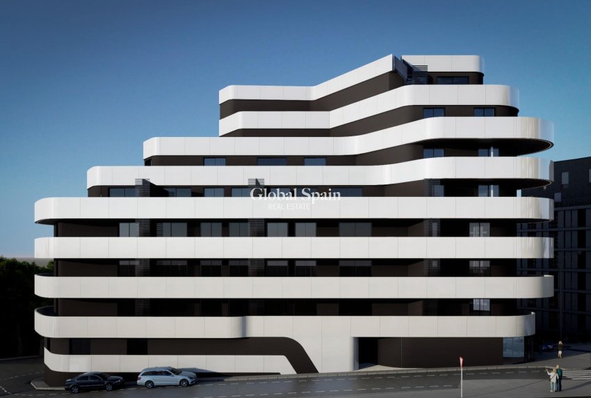 Neubau - WOHNUNG -
CALPE - Arenal Bol