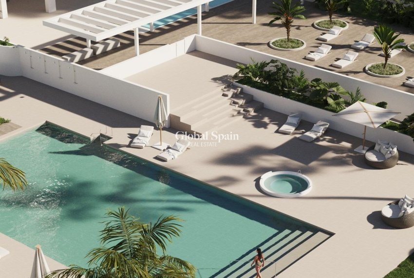 Neubau - WOHNUNG -
CALPE - Playa Arenal
