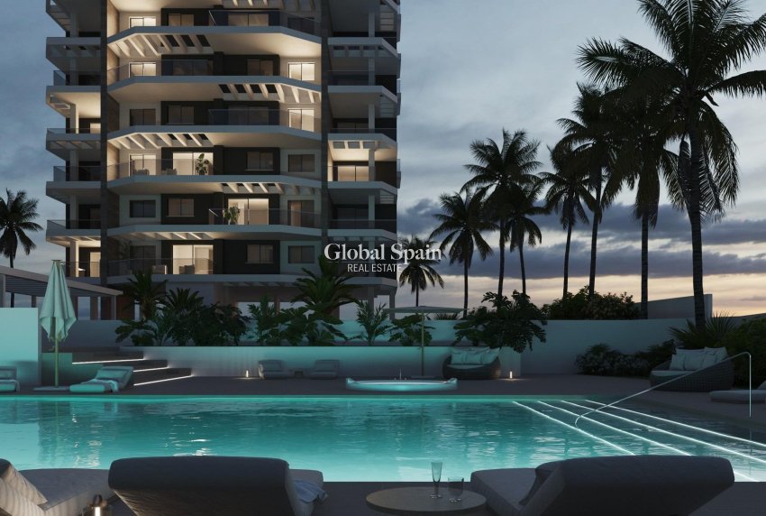 Neubau - WOHNUNG -
CALPE - Playa Arenal