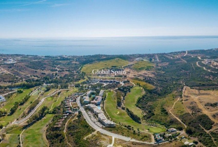 Neubau - WOHNUNG -
ESTEPONA - Estepona Golf