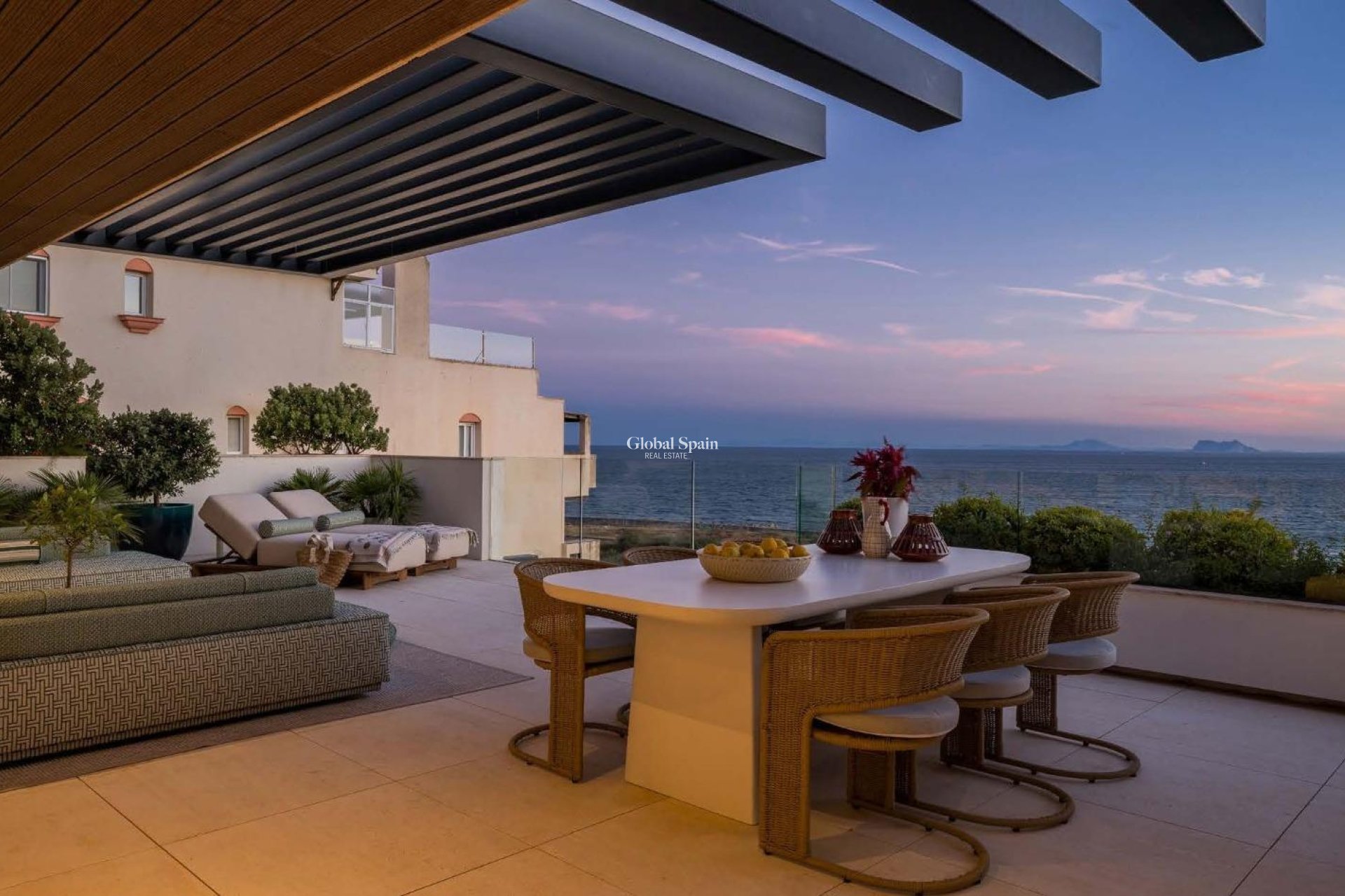 Neubau - WOHNUNG -
ESTEPONA - Playa del Cristo