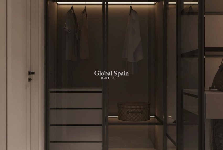 Neubau - WOHNUNG -
ESTEPONA - Resinera Voladilla