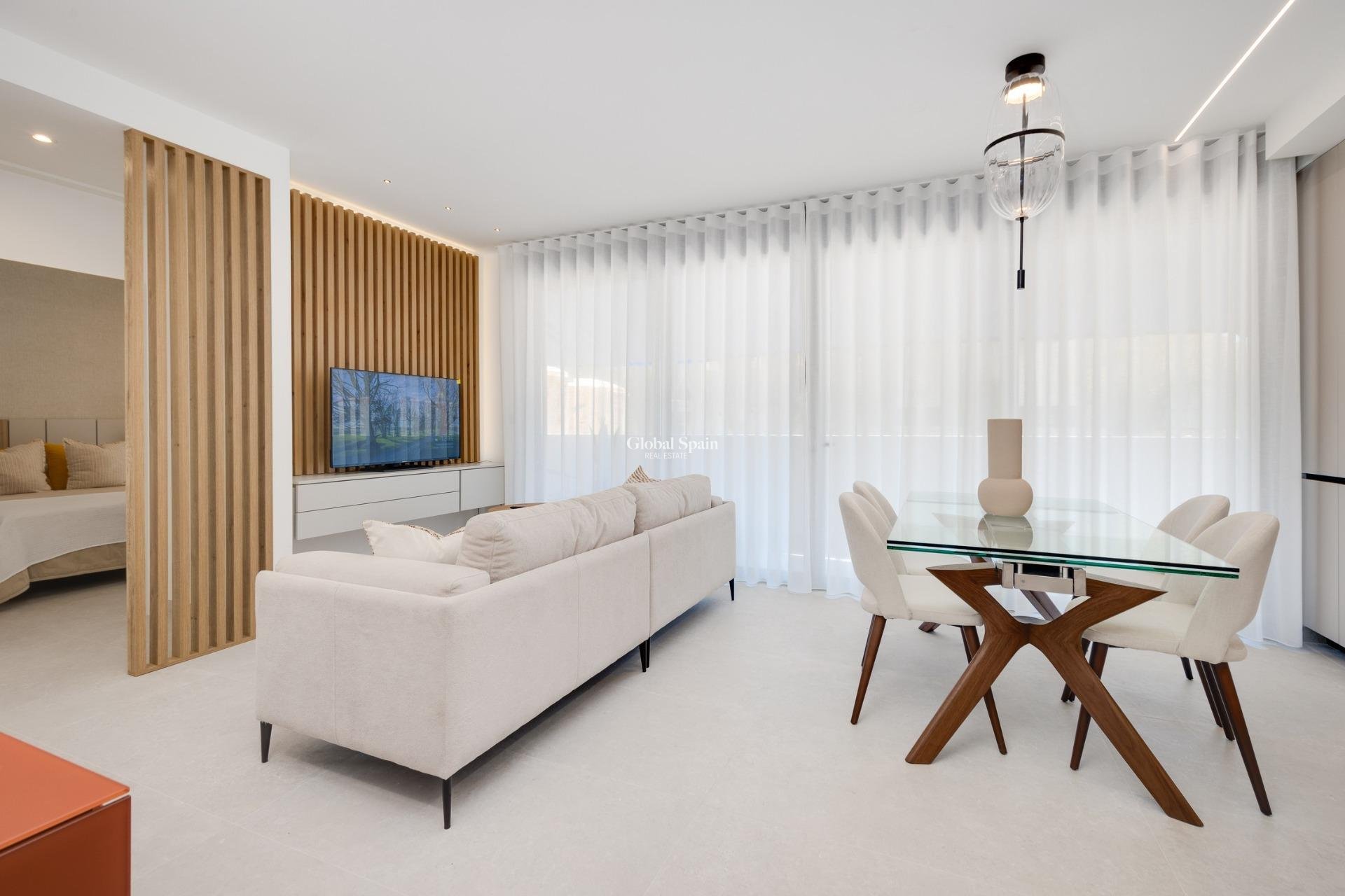 Neubau - WOHNUNG -
GUARDAMAR DEL SEGURA - Avda del Puerto