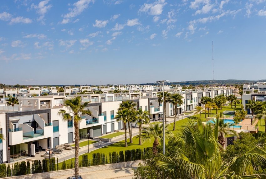 Neubau - WOHNUNG -
GUARDAMAR DEL SEGURA - EL RASO