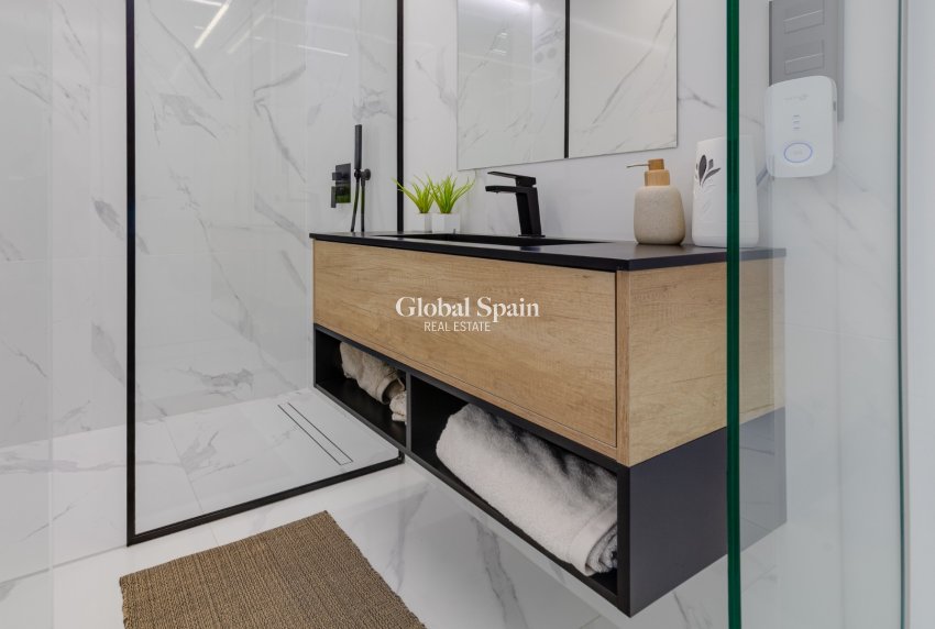 Neubau - WOHNUNG -
GUARDAMAR DEL SEGURA - EL RASO