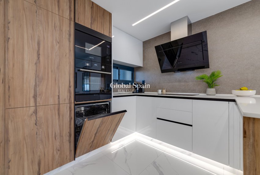 Neubau - WOHNUNG -
GUARDAMAR DEL SEGURA - EL RASO