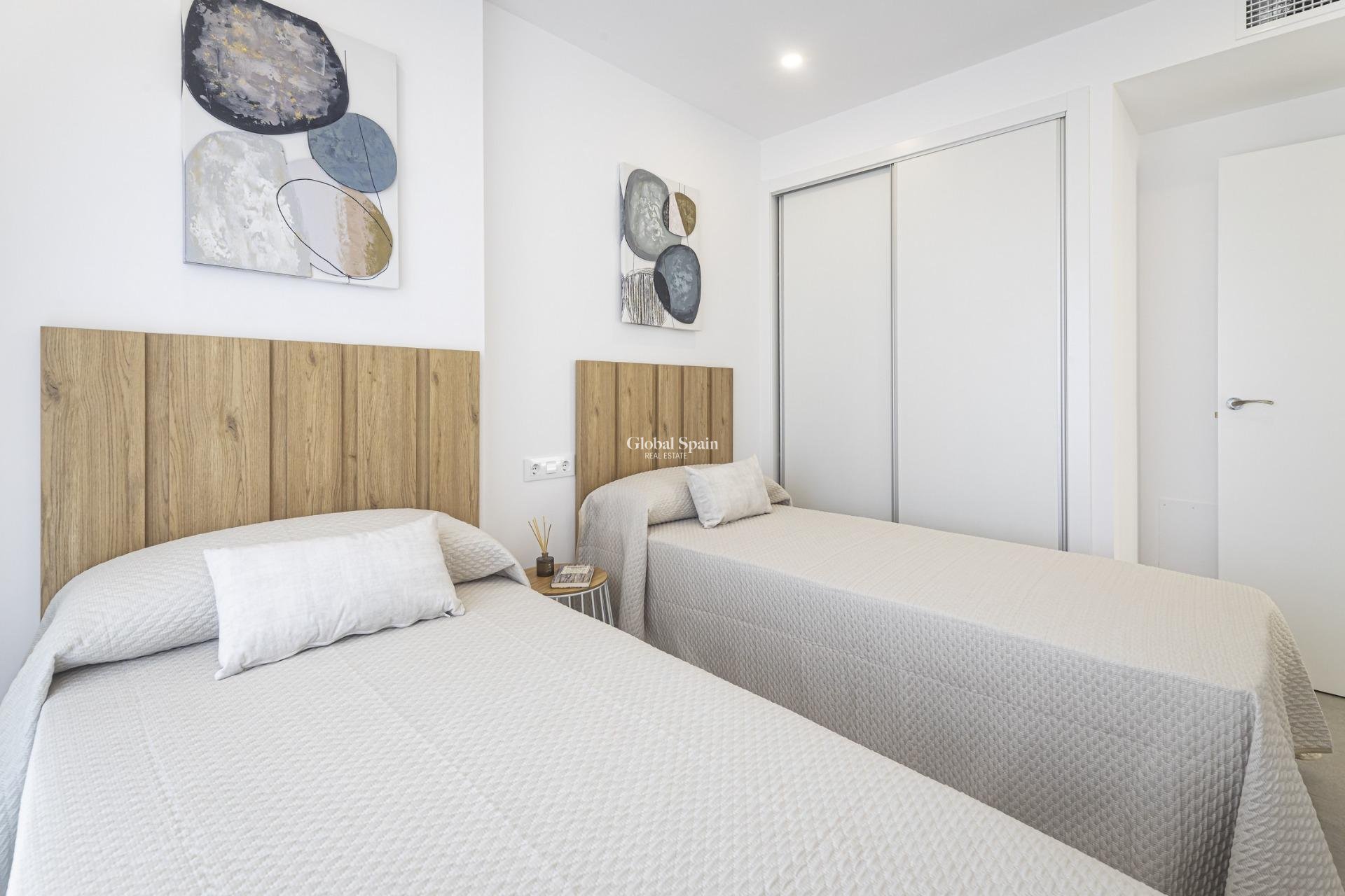 Neubau - WOHNUNG -
LA MANGA DEL MAR MENOR