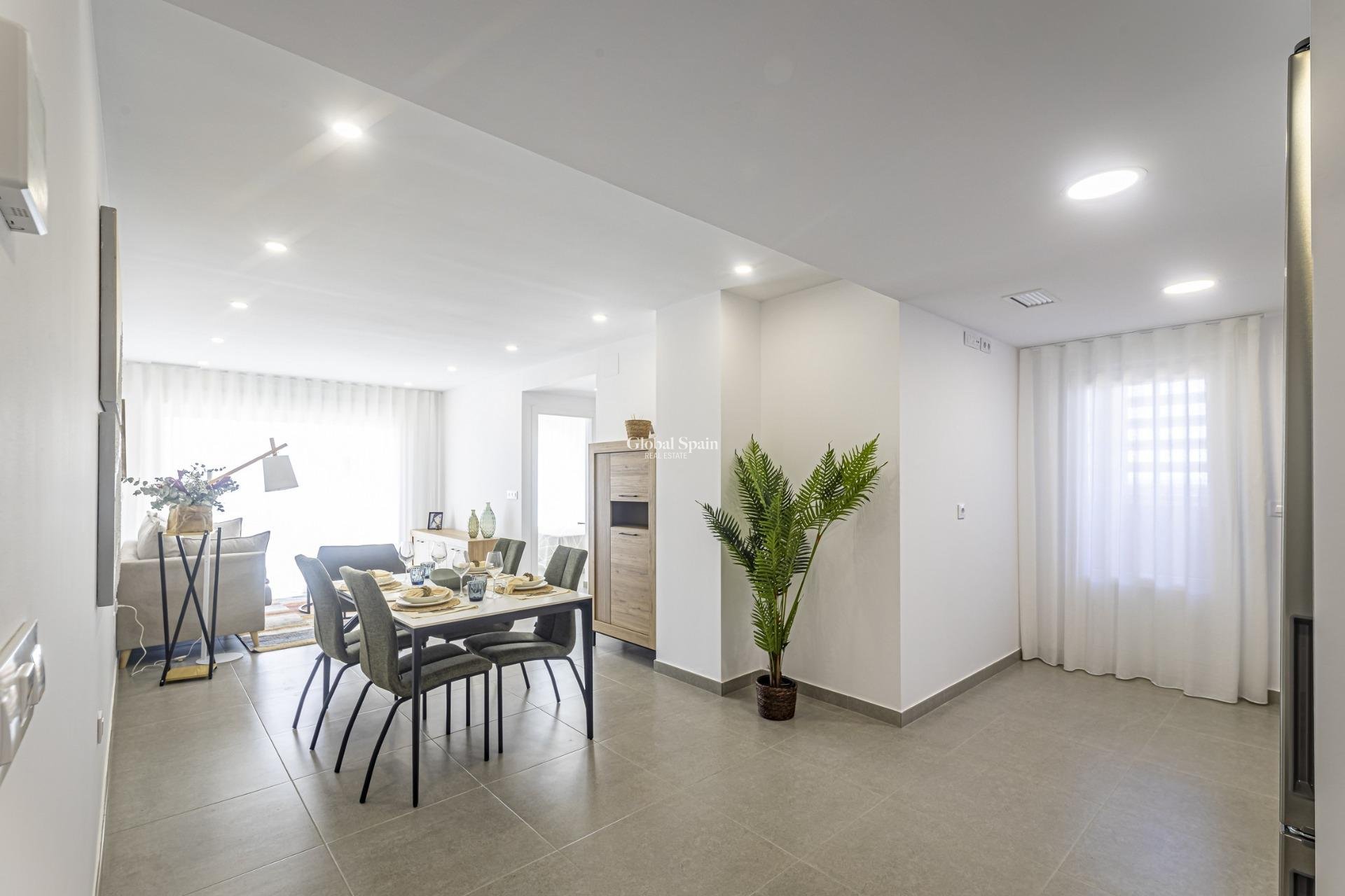 Neubau - WOHNUNG -
LA MANGA DEL MAR MENOR