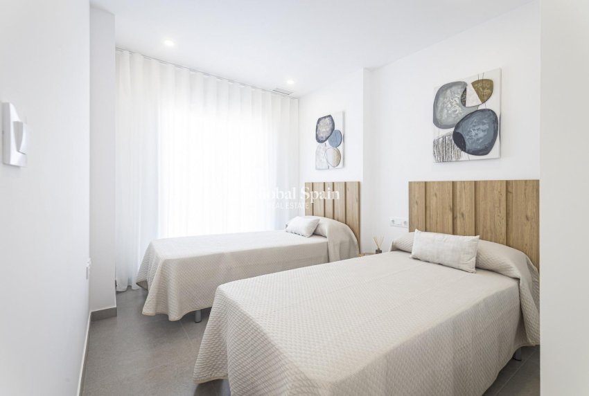 Neubau - WOHNUNG -
LA MANGA DEL MAR MENOR