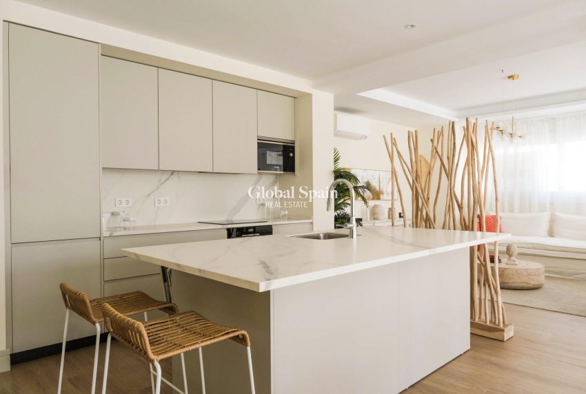 Neubau - WOHNUNG -
MÁLAGA - Playa de la Malagueta