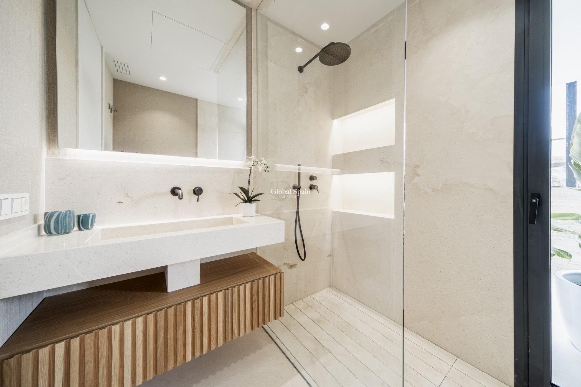 Neubau - WOHNUNG -
MARBELLA - Nueva Andalucia