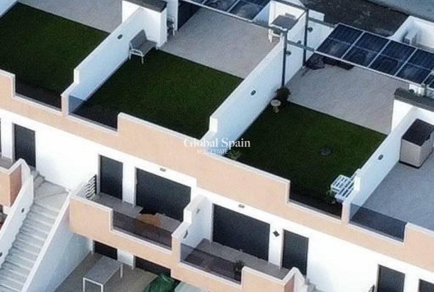 Neubau - WOHNUNG -
PILAR DE LA HORADADA - pueblo