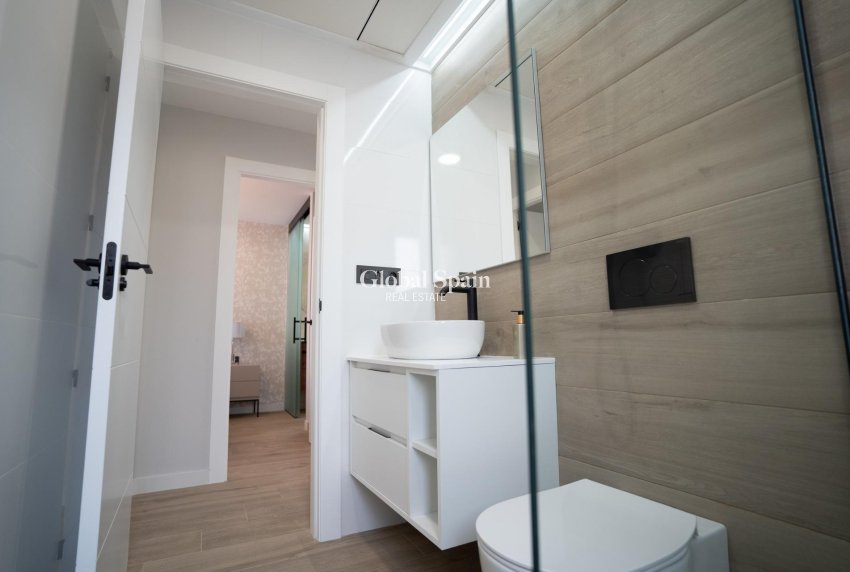 Neubau - WOHNUNG -
PILAR DE LA HORADADA - pueblo