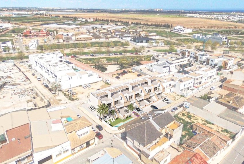 Neubau - WOHNUNG -
PILAR DE LA HORADADA - pueblo