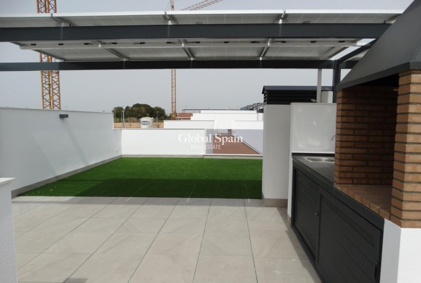 Neubau - WOHNUNG -
PILAR DE LA HORADADA - pueblo