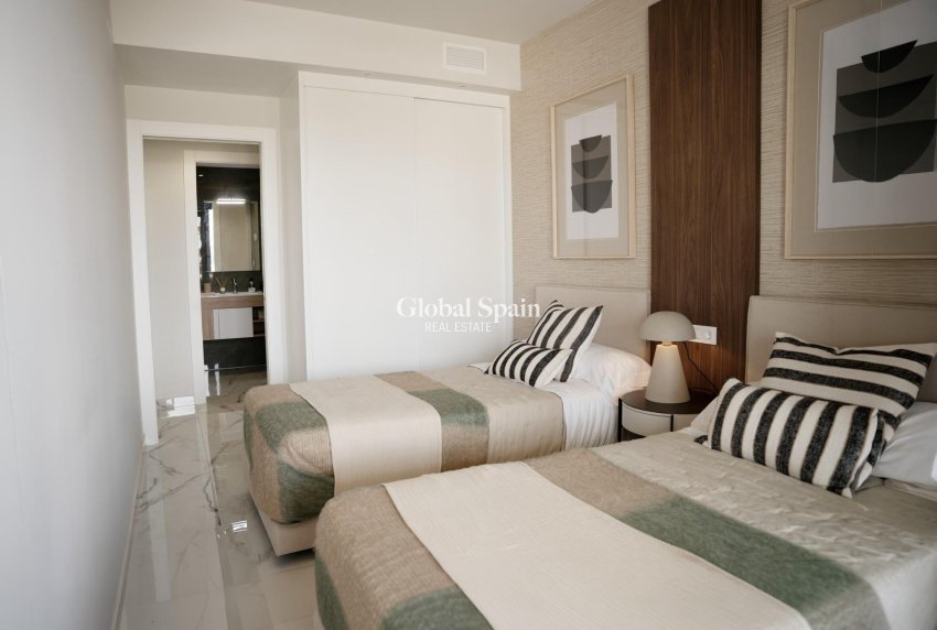 Neubau - WOHNUNG -
ROJALES - Lo Marabú