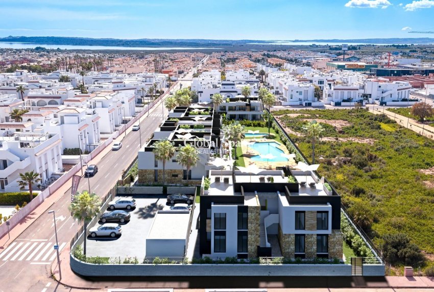 Neubau - WOHNUNG -
ROJALES - Lo Marabú