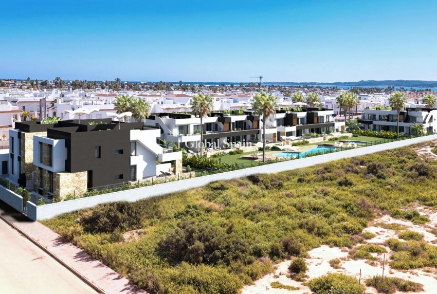 Neubau - WOHNUNG -
ROJALES - Lo Marabú