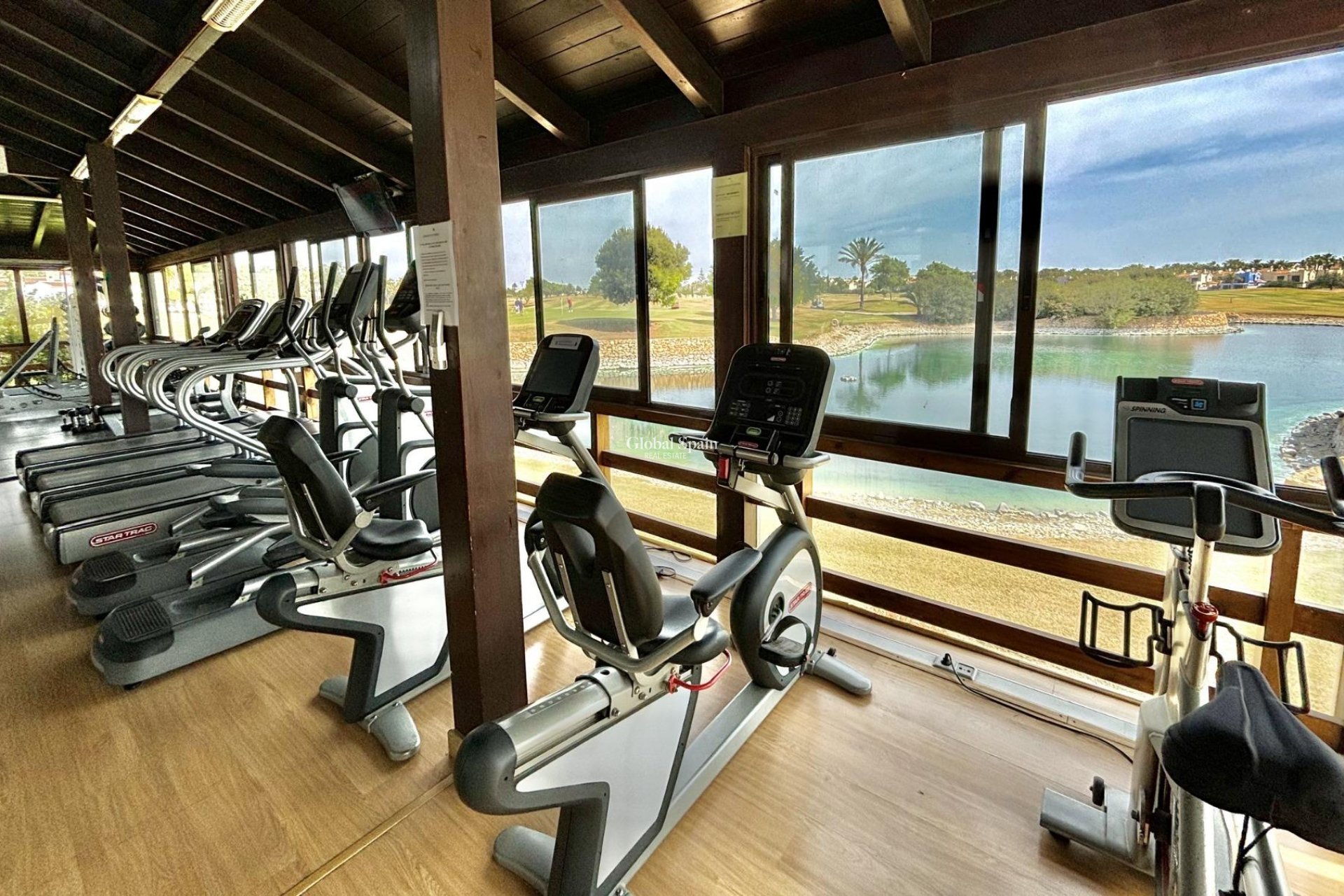 Neubau - WOHNUNG -
SAN JAVIER - Roda Golf