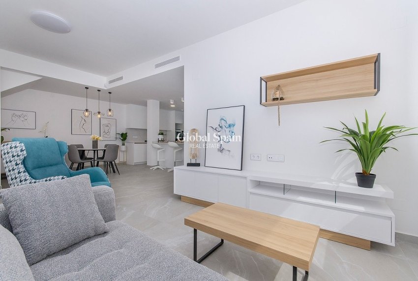 Neubau - WOHNUNG -
SAN MIGUEL DE SALINAS - VistaBella Golf