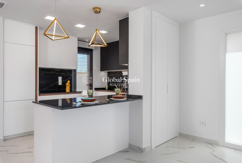 Neubau - WOHNUNG -
SAN MIGUEL DE SALINAS